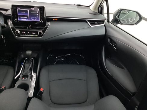 Used 2022 Toyota Corolla LE FWD image 28