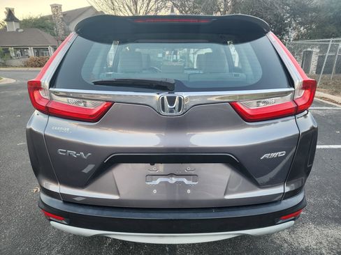 Used 2017 Honda CR-V LX image 6