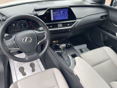 Used 2023 Lexus UX 250h F Sport w/ Accessory Package (Z1) FWD image 15