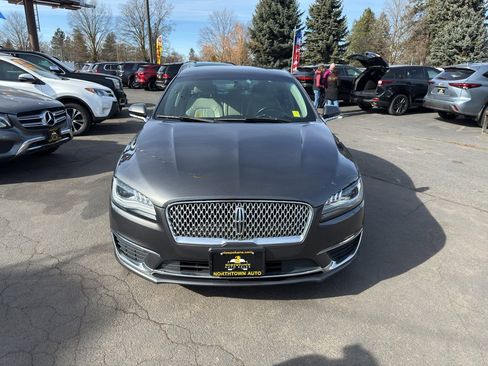 Used 2018 Lincoln MKZ Reserve image 9