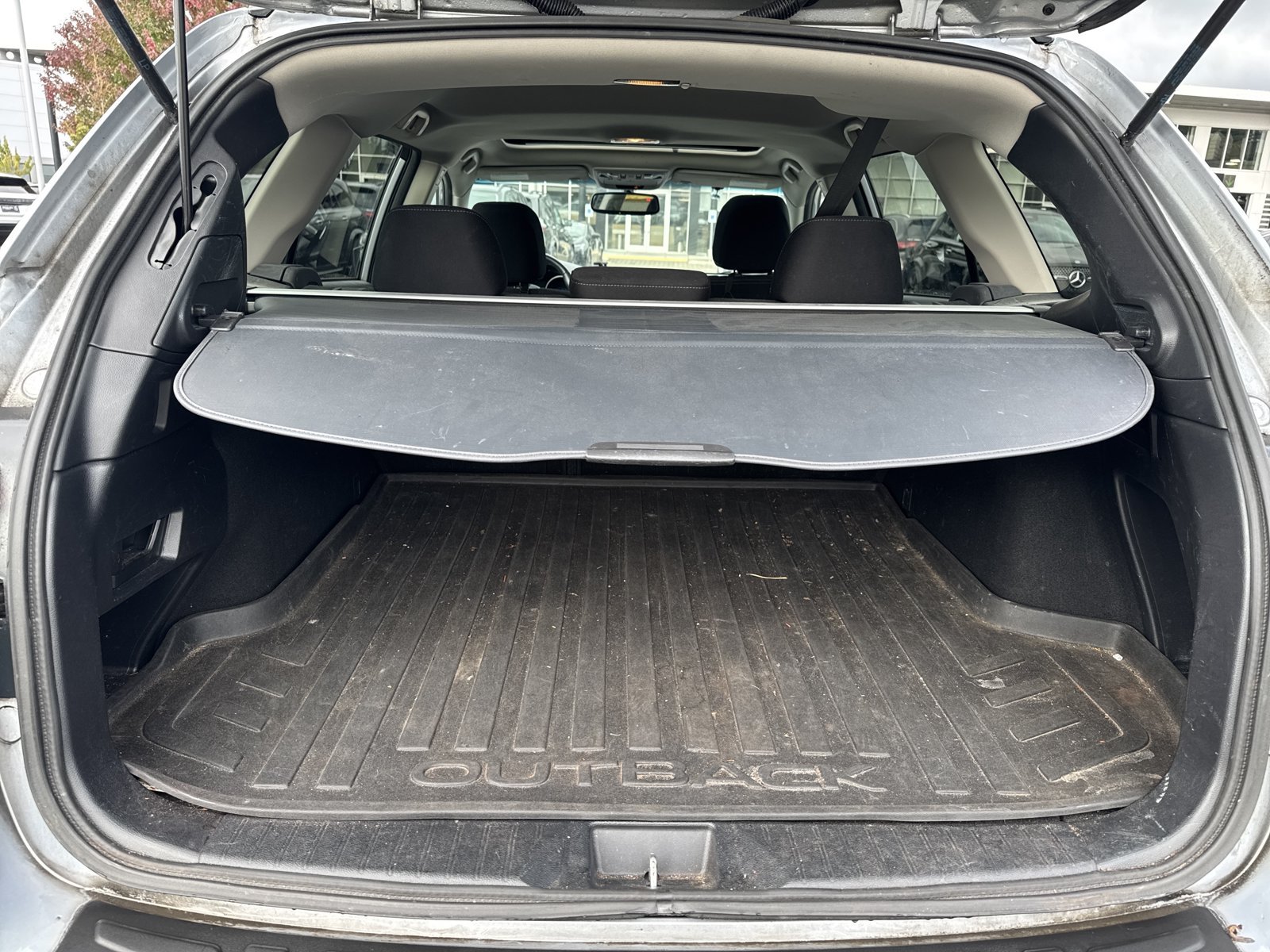 Used 2015 Subaru Outback 2.5i Premium AWD/4WD image 9