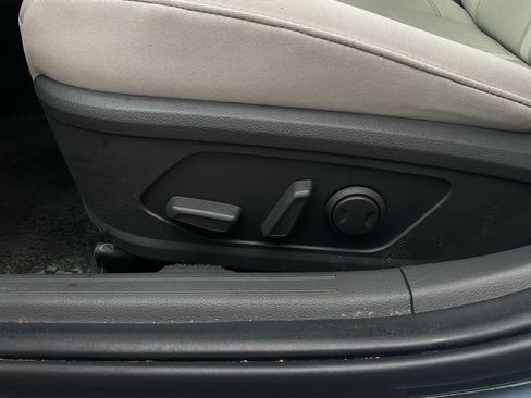 Used 2025 Hyundai Sonata SEL FWD image 11