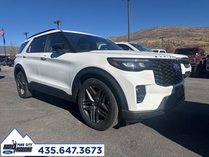 New 2026 Ford Explorer ST w/ Sun And Sound Package