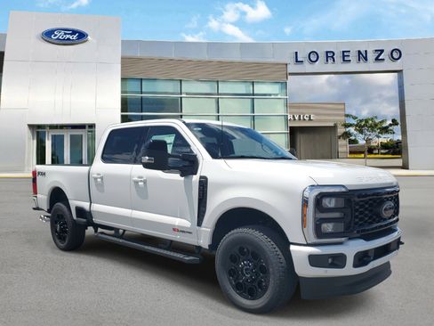 New 2026 Ford F350 Lariat w/ Black Appearance Package image 3