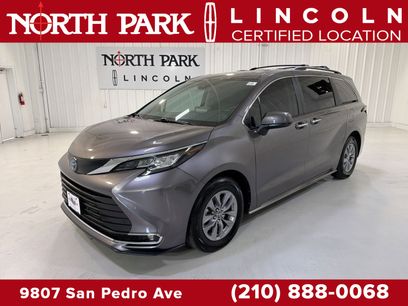 Used 2023 Toyota Sienna XLE