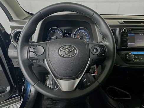 Used 2017 Toyota RAV4 XLE FWD image 15