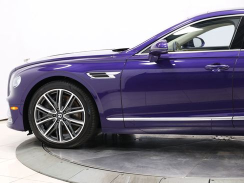 Used 2020 Bentley Flying Spur W12 w/ First Edition Specification image 11