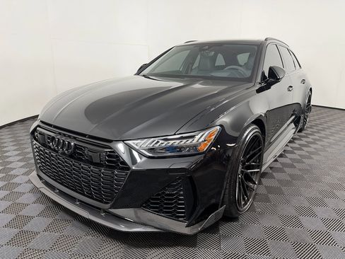 Used 2023 Audi RS 6 AWD/4WD image 3
