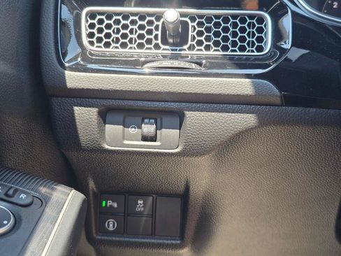 Used 2024 Honda Civic Touring image 27