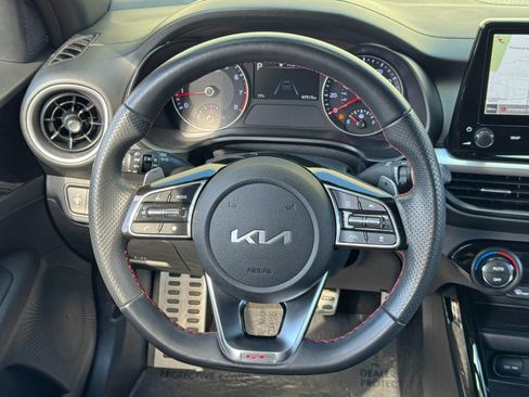 Used 2022 Kia Forte GT w/ GT Technology Package FWD image 18