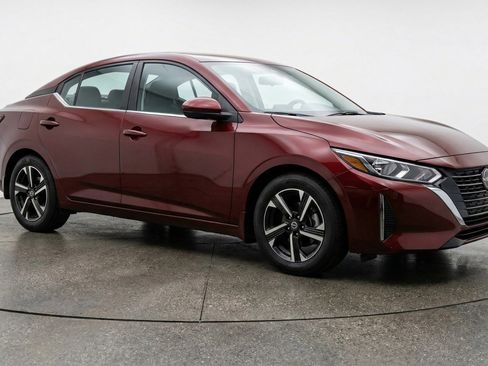Used 2025 Nissan Sentra SV FWD image 1