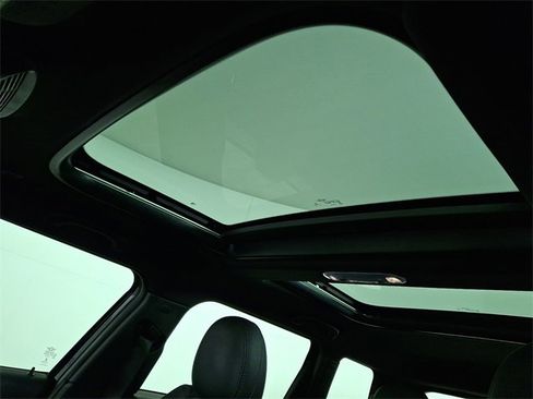 Used 2020 MINI Cooper Clubman John Cooper Works image 16