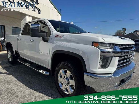 Used 2020 Chevrolet Silverado 2500 LTZ w/ LTZ Premium Package image 4