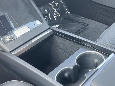 Used 2025 Tesla Model 3 Long Range RWD image 35
