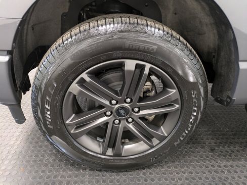 Used 2022 Ford F150 Lariat w/ Equipment Group 502A High image 7