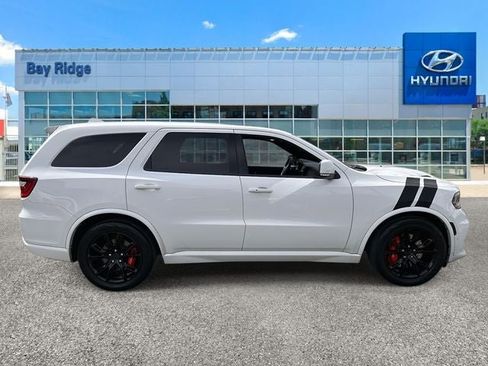 Used 2022 Dodge Durango R/T w/ Tow 'N Go Package image 2