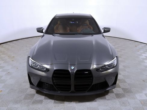 Used 2022 BMW M4 Coupe w/ Executive Package RWD image 4