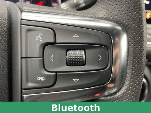 Used 2025 Chevrolet Blazer LT w/ Convenience Package image 27