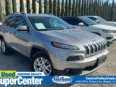 Used 2018 Jeep Cherokee Latitude