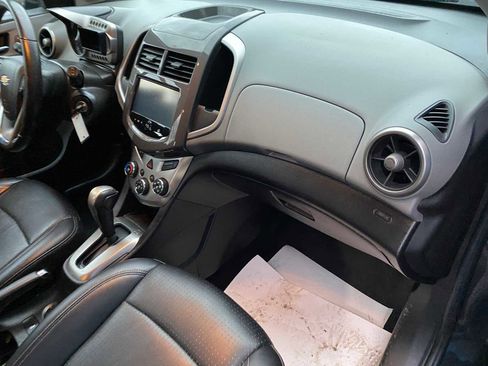 Used 2014 Chevrolet Sonic LTZ image 22