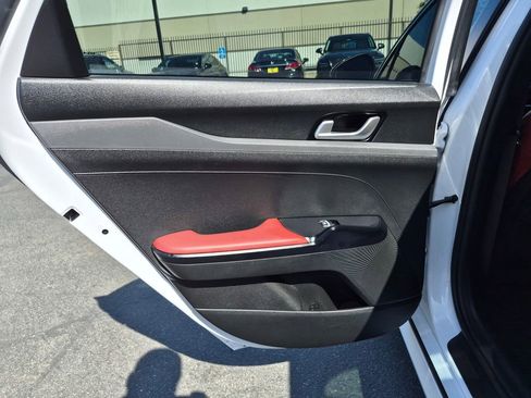 Used 2023 Kia K5 GT-Line w/ GT-Line Premium Package image 16