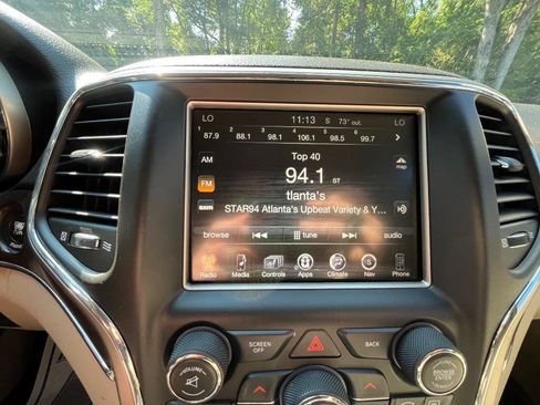 Used 2014 Jeep Grand Cherokee Limited AWD/4WD image 28