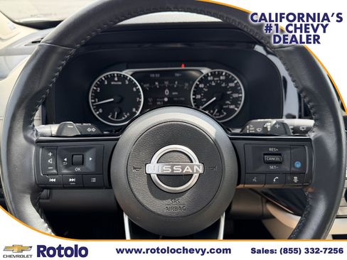 Used 2022 Nissan Pathfinder SL w/ SL Premium Package FWD image 29