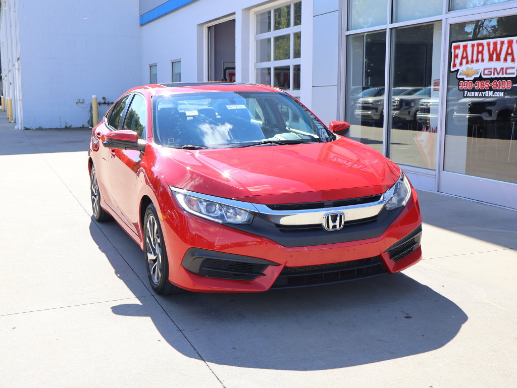 Used 2018 Honda Civic EX image 2