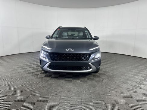 Used 2022 Hyundai Kona Limited image 12