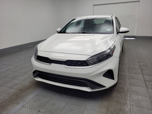 Used 2024 Kia Forte LXS FWD image 15
