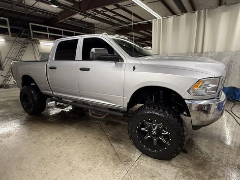 Used 2017 RAM 2500 Tradesman w/ Chrome Appearance Group image 7