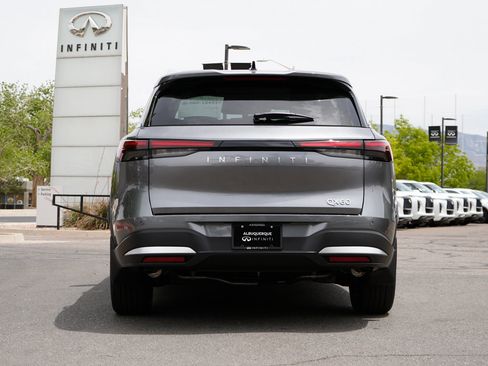 New 2026 INFINITI QX60 Luxe w/ Cargo Package FWD image 7