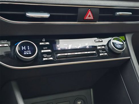 Used 2023 Hyundai Sonata Limited w/ Cargo Package image 29