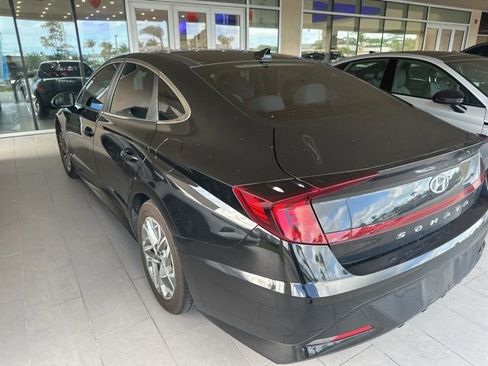 Certified 2022 Hyundai Sonata SEL w/ Convenience Package image 5