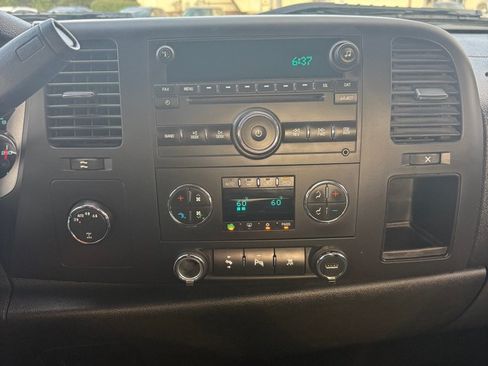 Used 2011 Chevrolet Silverado 1500 LT w/ All-Star Edition AWD/4WD image 15