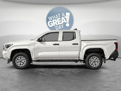 New 2025 Toyota Tacoma TRD Sport AWD/4WD image 3