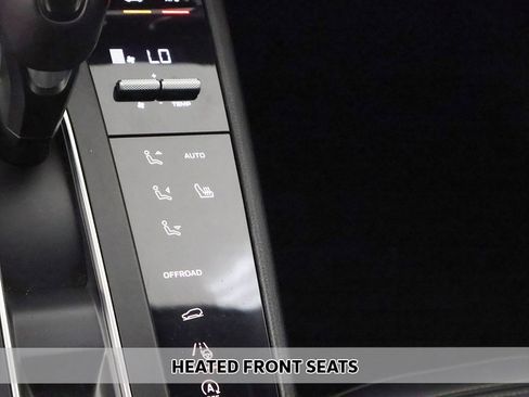 Used 2022 Porsche Macan image 7