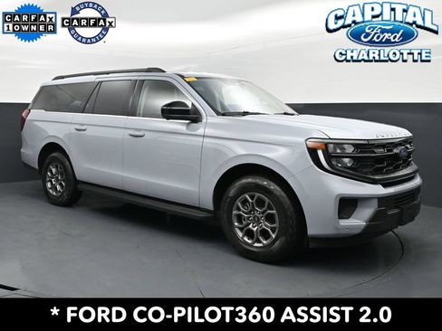 Used 2025 Ford Expedition Max Active RWD image 3