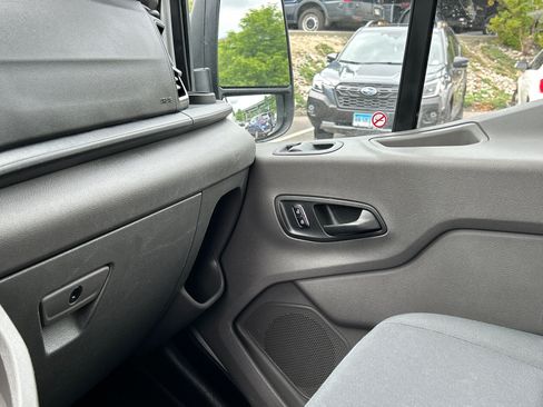 Used 2024 Ford Transit 250 Low Roof w/ Exterior Upgrade Package RWD image 16