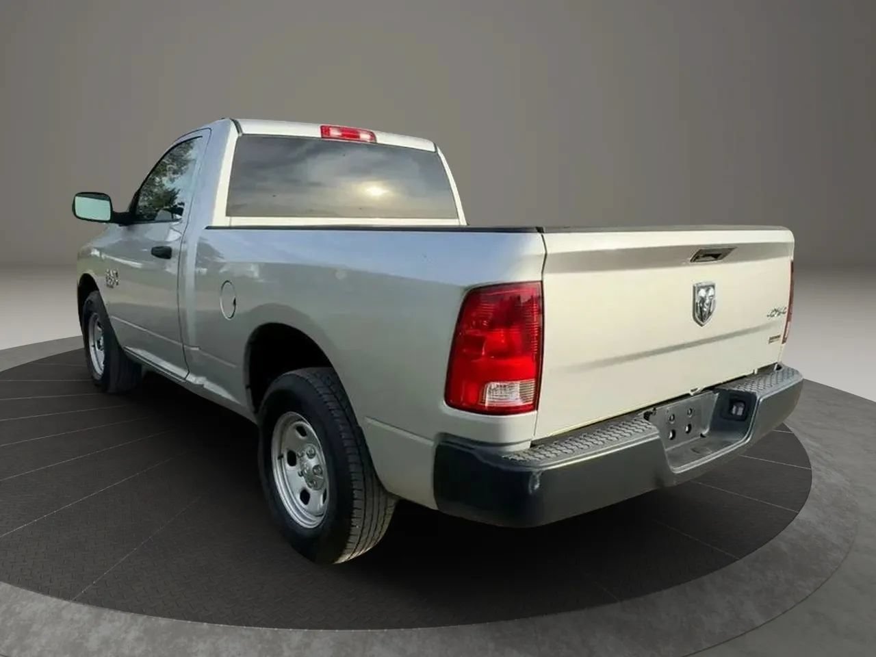 Used 2019 RAM 1500 Tradesman w/ Popular Equipment Group AWD/4WD image 4
