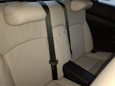 Used 2012 Lexus IS 250C image 7