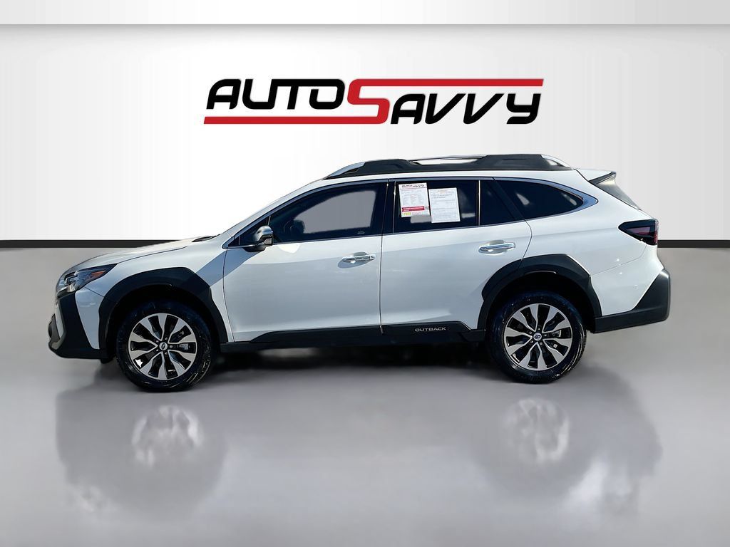 Used 2025 Subaru Outback Touring XT AWD/4WD image 4