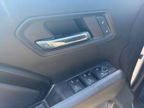 Certified 2023 GMC Canyon Elevation w/ Convenience Package AWD/4WD image 11
