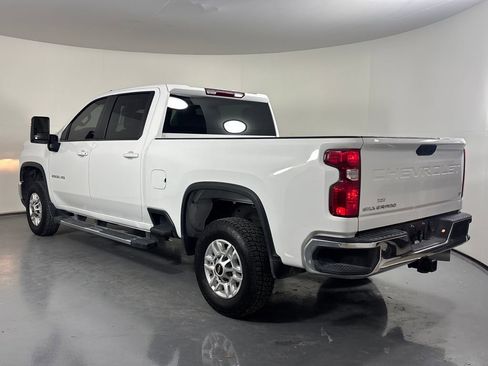 Used 2025 Chevrolet Silverado 2500 LT w/ Convenience Package AWD/4WD image 7
