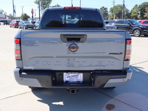Used 2024 Nissan Frontier Pro-X w/ Pro Convenience Package image 7