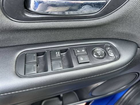 Used 2022 Honda HR-V Sport image 13