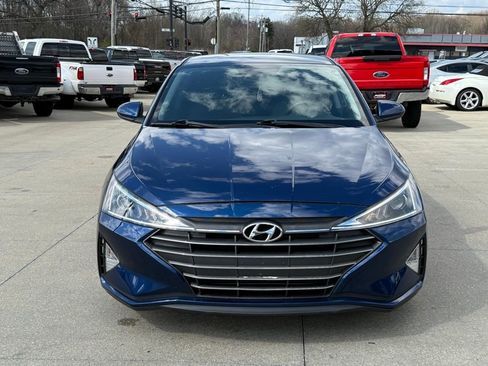 Used 2020 Hyundai Elantra SE image 18