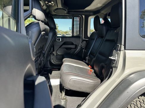 Used 2020 Jeep Wrangler Unlimited Rubicon image 26