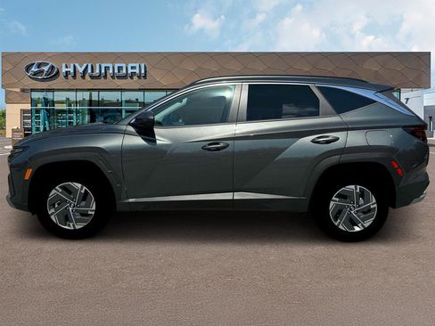 New 2025 Hyundai Tucson Blue image 3