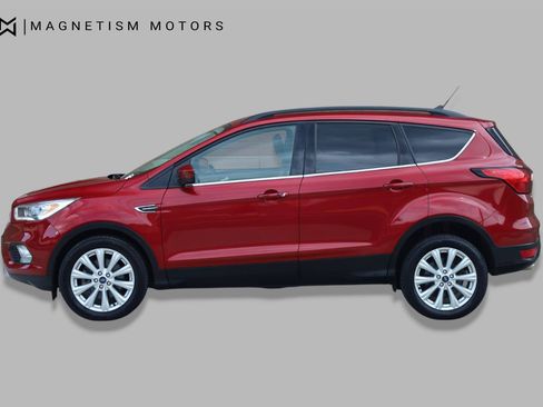 Used 2019 Ford Escape SEL AWD/4WD image 3